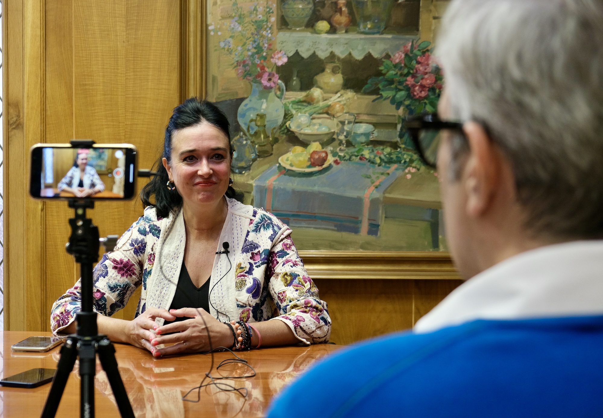 La alcaldesa de Huesca, Lorena Orduna, durante una entrevista con Go Aragón. FOTO: Marcos Díaz
